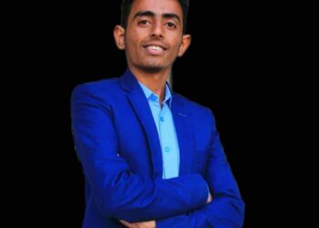 هذي الصواريخُ تغشانا ضحىً ومسا.   شعر/ حمزة دياب