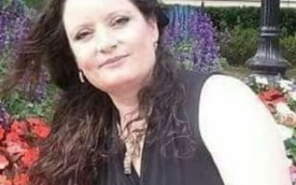 الشاعرة نور النعمة / سيرة ذاتية