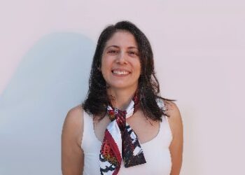 الشاعرة عبير حسيب عربيد / سيرة ذاتية