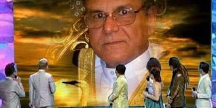 الشاعر عاطف فايد / حين يأتي المساء