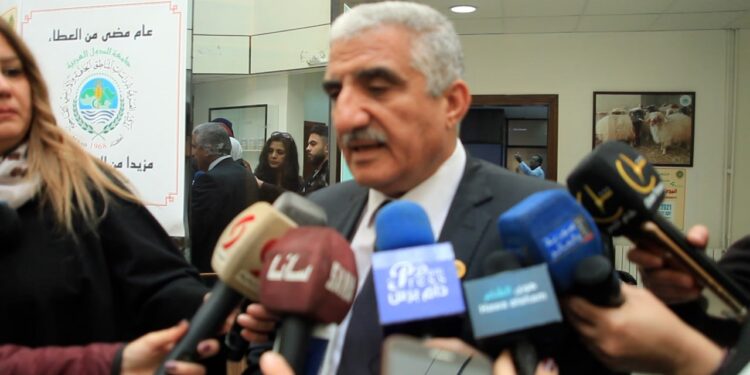 وزير الزراعة الفلسطيني ومدير عام أكساد يبحثان سبل التعاون