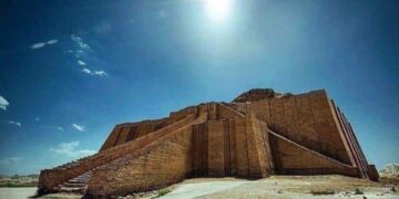 الشاعر تحسين الكعبي/صور قديمة من بلادي