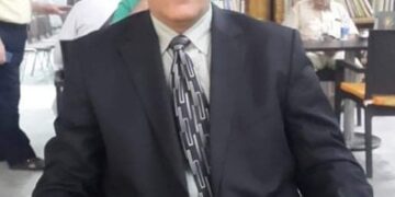 الشاعر عدنان الحميلي | أشواق حائرة