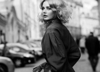 الدكتورة مي النجم / أحاول المسير