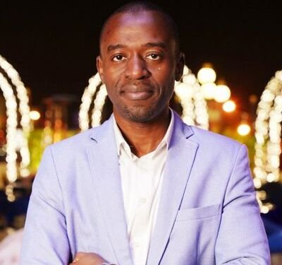 قصيدة سيّدي للشاعر عبدالله بيلا تُرجمت إلى البرتغالية بواسطة الشاعرة تغريد بو مرعي