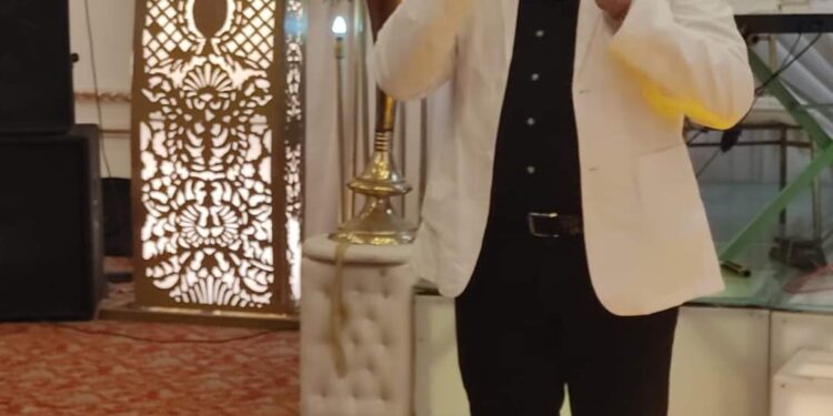 القصيدة ياقلب لما تهوى الهوان
