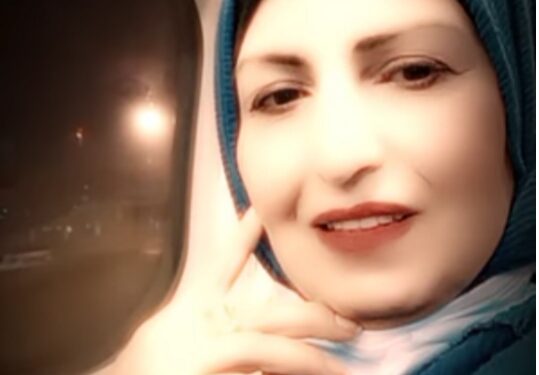 الشاعرة ناهده شبيب / قولي أحبك