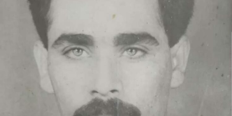 الشاعر حسين العيساوي / أعلم أني متعب