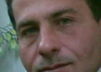 الشاعر مجد أبو راس / إيّاكَ