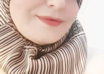 الشاعرة صفية الدغيم / كفكرةِ حُلمٍ