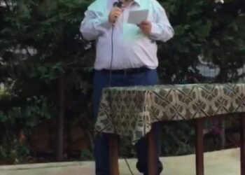 الشاعر د. علي عجمي / بين العقل والقلب