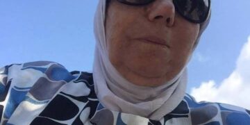 الشاعرة لمياء فرعون/موت المروءة