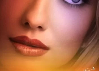  عيناك بحرٌ زاخرٌ قد هاجا/عبدالناصر عليوي