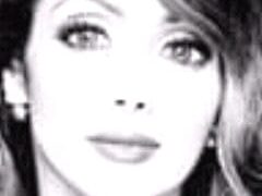 الشاعرة مريم عيسى/ أأموت أكثر من هذا الموت