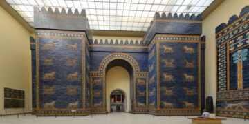 إعتقال الطائي / تبسّمتْ عشتار في الغُربة