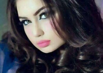 الشاعرة ليلى الطيب / جنون