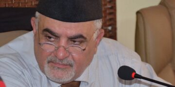 الشاعر عباس شكر / أتيتُ الى صنعاء