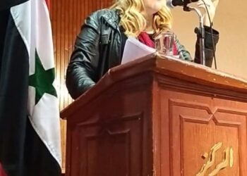 الشاعرة سارة فخري خيربك /(  أثري باقٍ   )