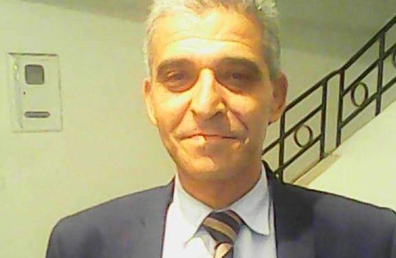 أنا..؟ بقلم الأستاذ مجدي محمدين الشاعر