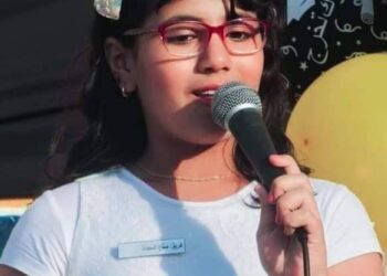 هنا الغرباوي ذات العشر سنوات نجمة متألقة في عالم الشعر والإعلام والرسم / كتبت تغريد بو مرعي