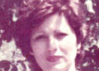 الشاعرة نوال يماني/*إذا غنّى الصباح*