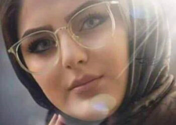 الشاعرة ريما آل كلزلي / يليق بك الغزل