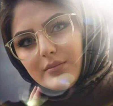 الشاعرة ريما آل كلزلي / يليق بك الغزل