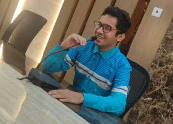 Bicycle Muhamed Farhaan/ Translated into Português, Italian and Árabic by Taghrid Bou Merhi