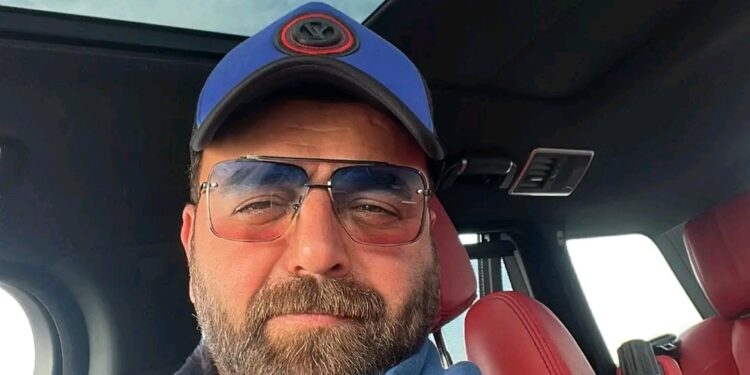 الفنان #سامر_المصري نشر مجموعة صور له عبر حسابه على الانستجرام وأرفقها بالتعليق التالي :