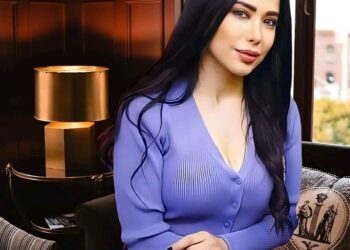 الفنانة #مديحة_كنيفاتي باحدث اطلالة 💞