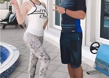 الفنانة #نسرين_طافش باطلالة جديدة برفقة مدربها الجديد 💞