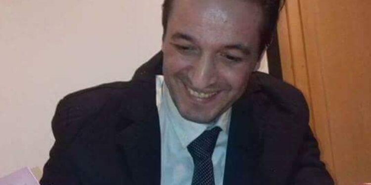 يداً بيدٍ الشاعر محمد الدمشقي