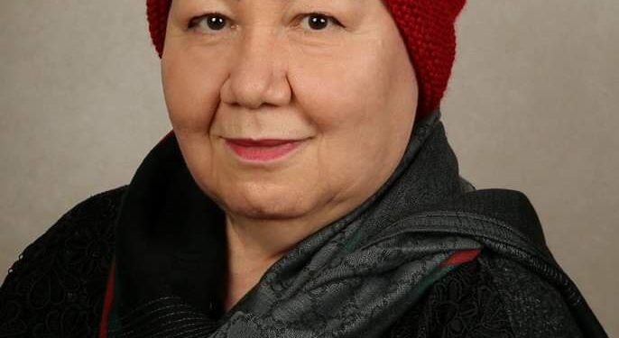 أنا الأنثى الشاعرة مديحة باراوي