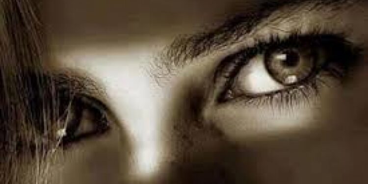 قــاومـتُ طـغـيـانَ الـعـيـونِ تـجـبُّـراً