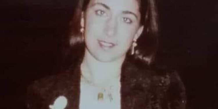 عتاب السنابل / الشاعرة لورين رسلان القادري