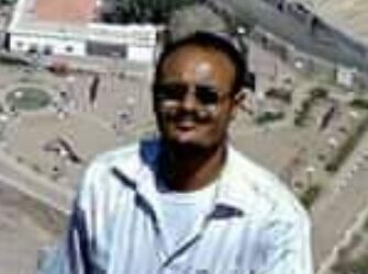 أيام الفرح / الشاعر عبد الباسط الصمدي