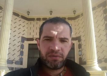 القلبُ / الشاعر صلاح العشماوي