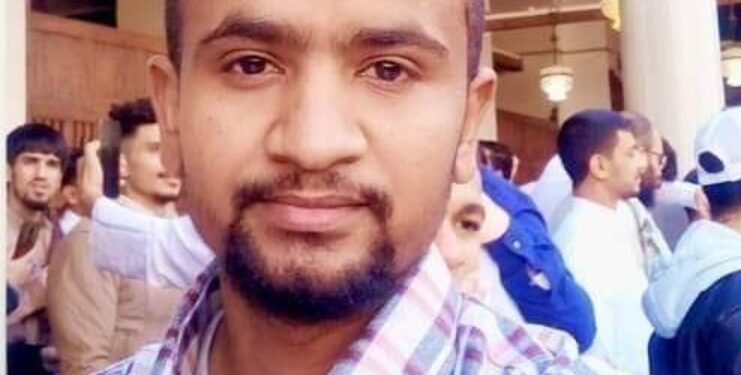 عيناكِ تضحك / الشاعر بشير سورة