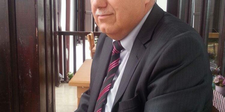 الزاحفون نحو السراب / الشاعر داود قبغ