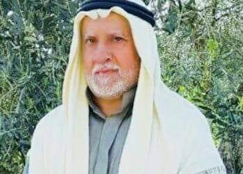 غربان و طاووس / الشاعر مدحت رحال