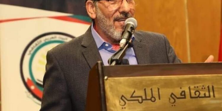 ليسَ القريبُ قريبَ العرقِ والنَّسب / الشاعر تيسير الشماسين