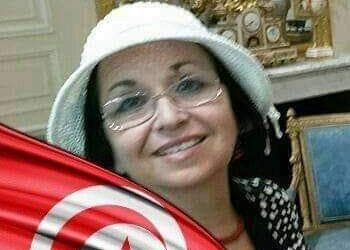 كم كنت تحلم أن تكون / الشاعرة سعيدة باش طبجي