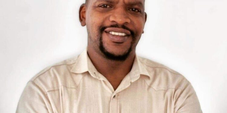 ولقد هرمنا / الشاعر اسماعيل عبد الله العر