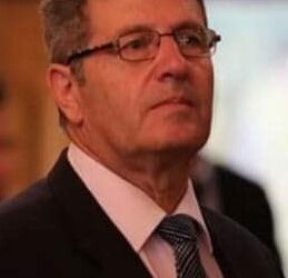 الناقد  د. جودت ابراهيم :       ” حركة النقد الأدبي كحركة الحياة … وهي تلازم الأدب ..تطورا أو تراجعا ”  * كتب الإعلامي سعدالله بركات 