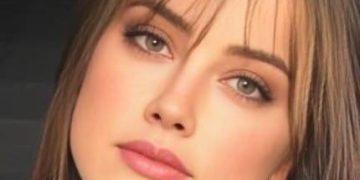 الشاعرة | نريمان جمال