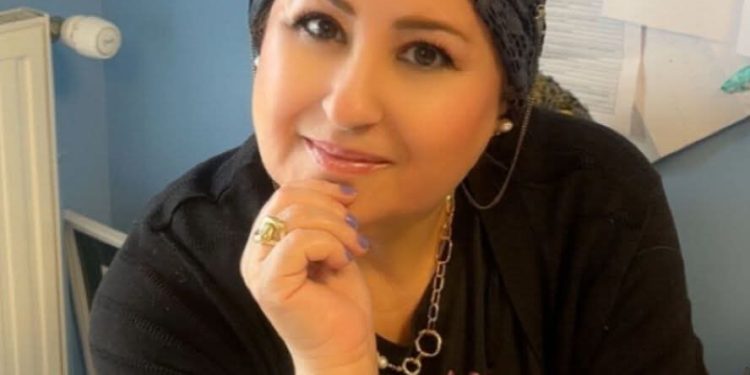 محاولة / الشاعرة آمال صالح