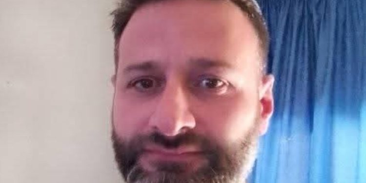 أوقد على الطين / الشاعر محمد الديري