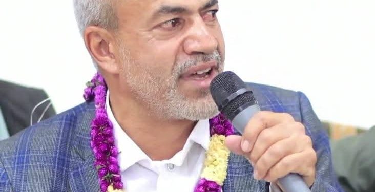 براءةُ قلمٍ / الشاعر علي الباز