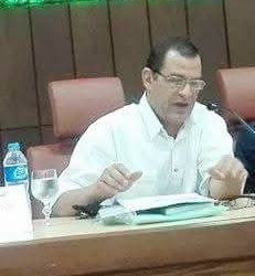 أدب المغرب و أدب المشرق / الشاعر أحمد قنديل