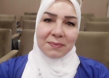 كما تمرُّ يد النّحات / الشاعرة عائشة بريكات